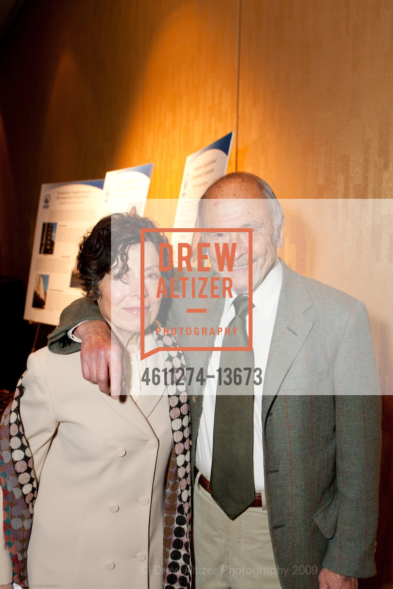 Gloria Feldman, Paul Feldman, 28th Annual TNDC Birthday Dinner, US, May 18th, 2009, Photo #4611274-13673 Gloria Feldman, Paul Feldman, Photo #4611274-13673