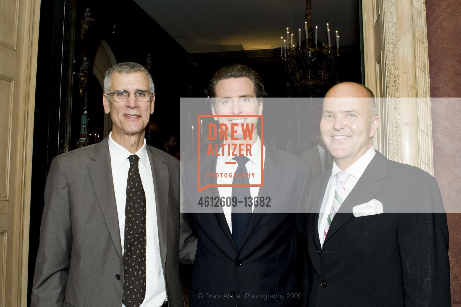 Stephen Beal (President of CCA), Gavin Newsom, Mark Breitenberg, Sister City Artist in Residence Exchange Program, US, September 13th, 2009, Photo #4612609-13682 Stephen Beal (President of CCA), Gavin Newsom, Mark Breitenberg, Photo #4612609-13682