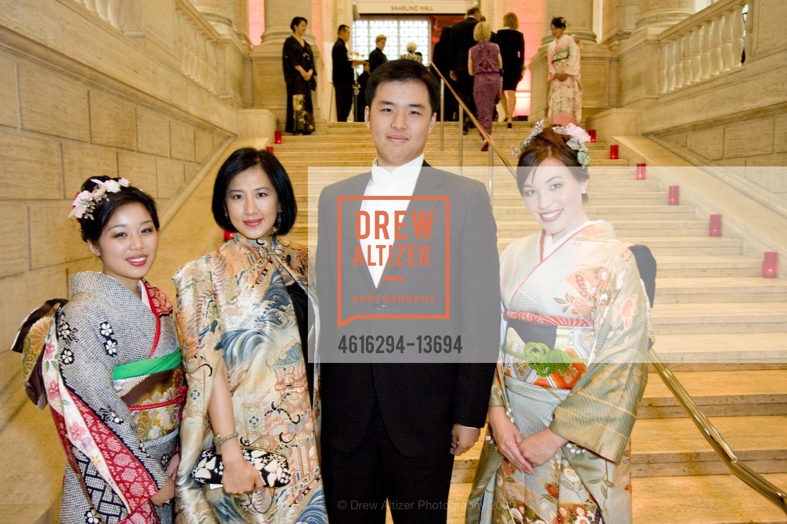 Ali Kagawa, Gorretti Lo Lui, Jeremy Jui, Sarah Kasuga, ASIAN ART MUSEUM Samurai Gala, US, June 12th, 2009, Photo #4616294-13694 Ali Kagawa, Gorretti Lo Lui, Jeremy Jui, Sarah Kasuga, Photo #4616294-13694