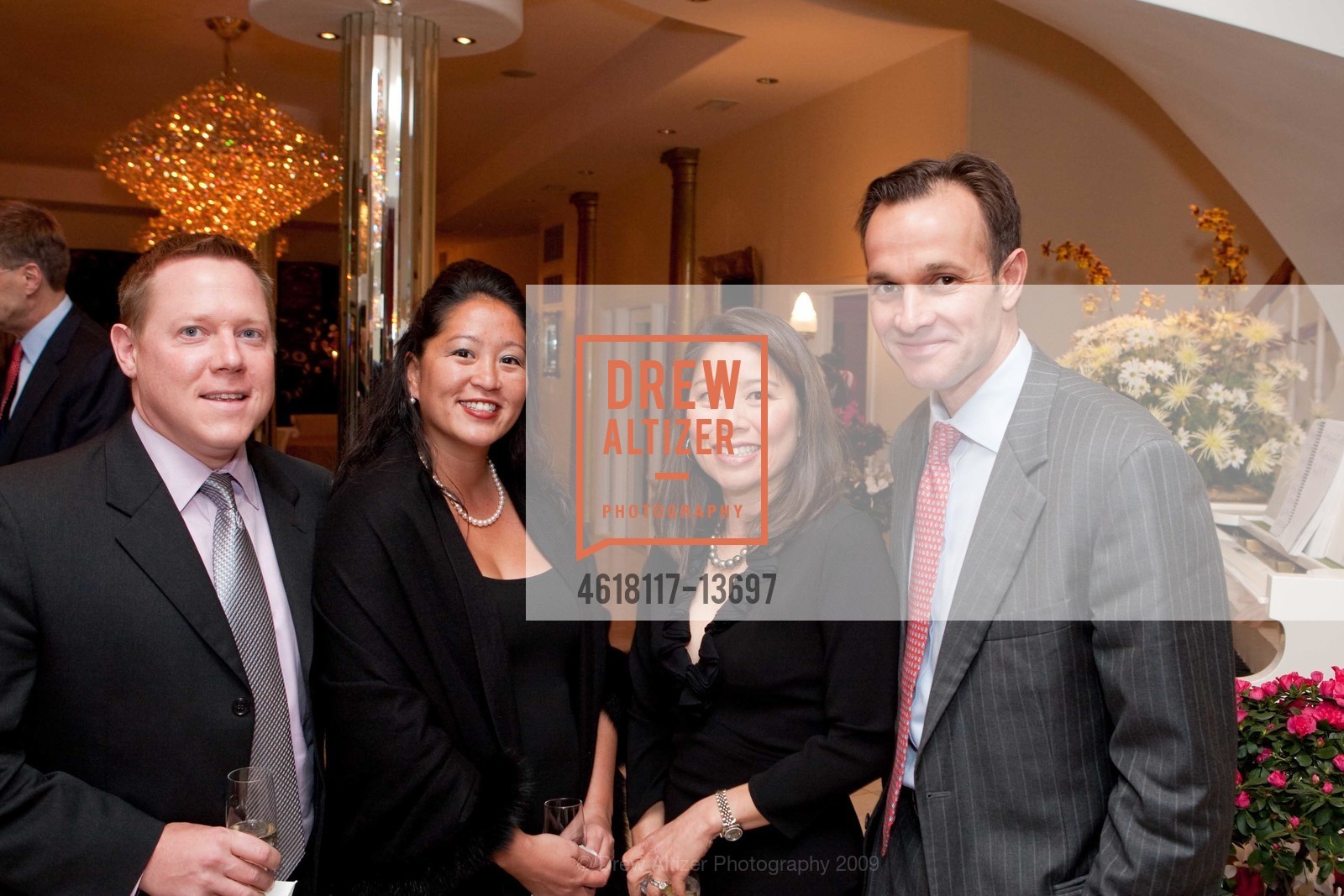 Matt Hunter, Jenny Yun, Natalie Guay, Jim Guay, SF Symphony Chinese New Year, US, December 2nd, 2009, Photo #4618117-13697 Matt Hunter, Jenny Yun, Natalie Guay, Jim Guay, Photo #4618117-13697