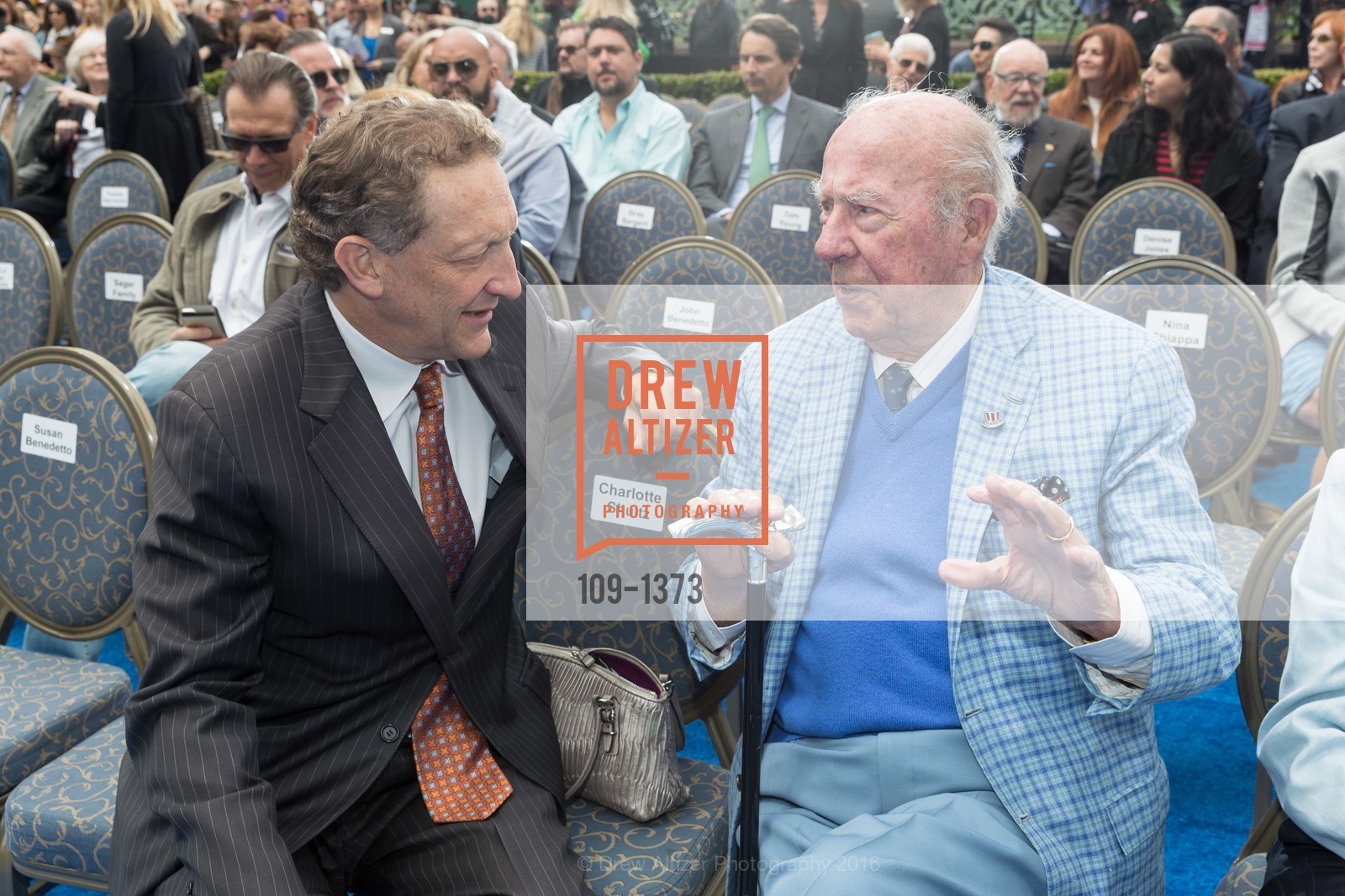 Larry Baer, George Shultz, Photo #109-1373