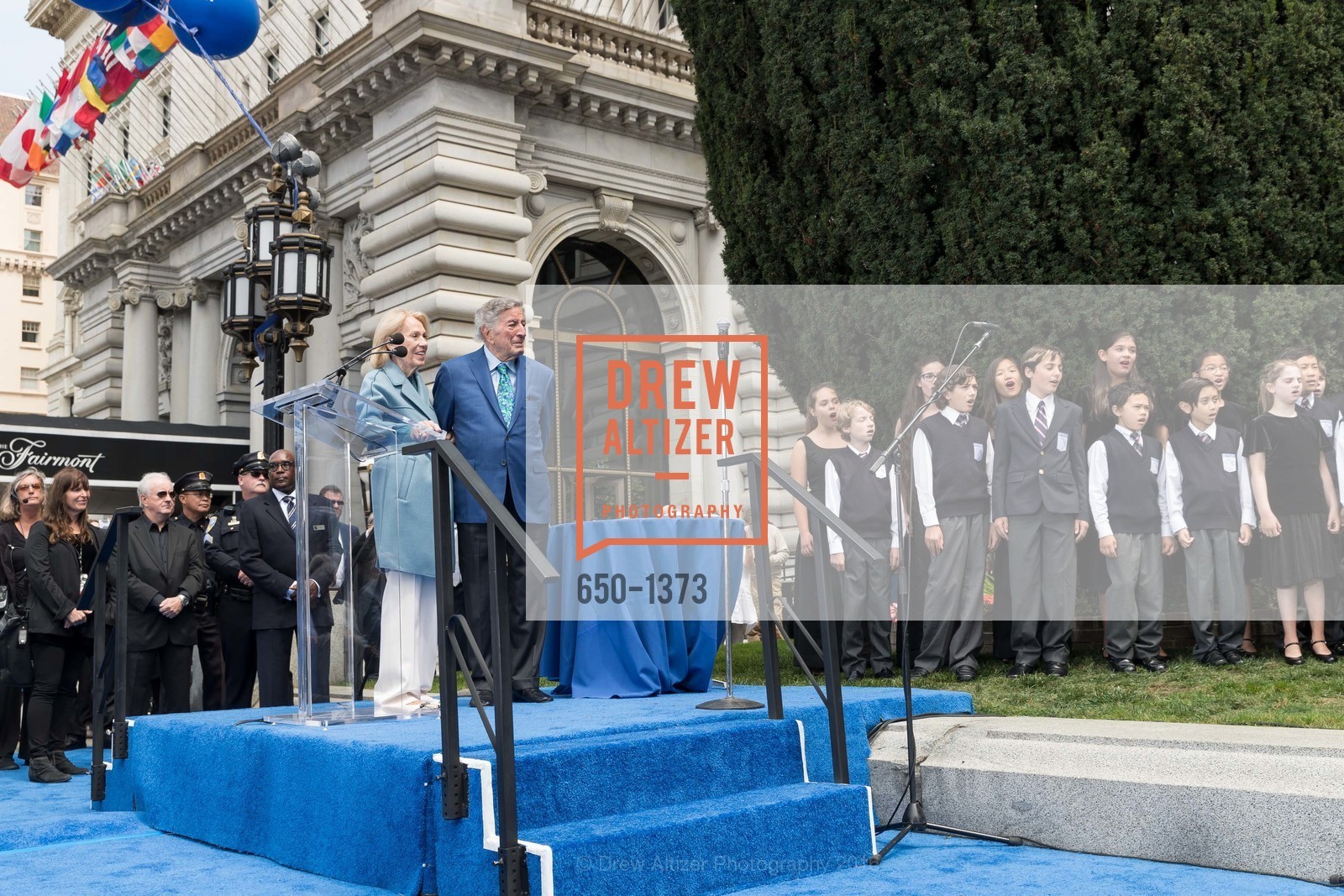 Charlotte Shultz, Tony Bennett, Public Dedication & Unveiling for Tony Bennett Commemorative Statue, San Francisco. San Francisco, July 21st, 2023, Photo #650-1373 Charlotte Shultz, Tony Bennett, Photo #650-1373