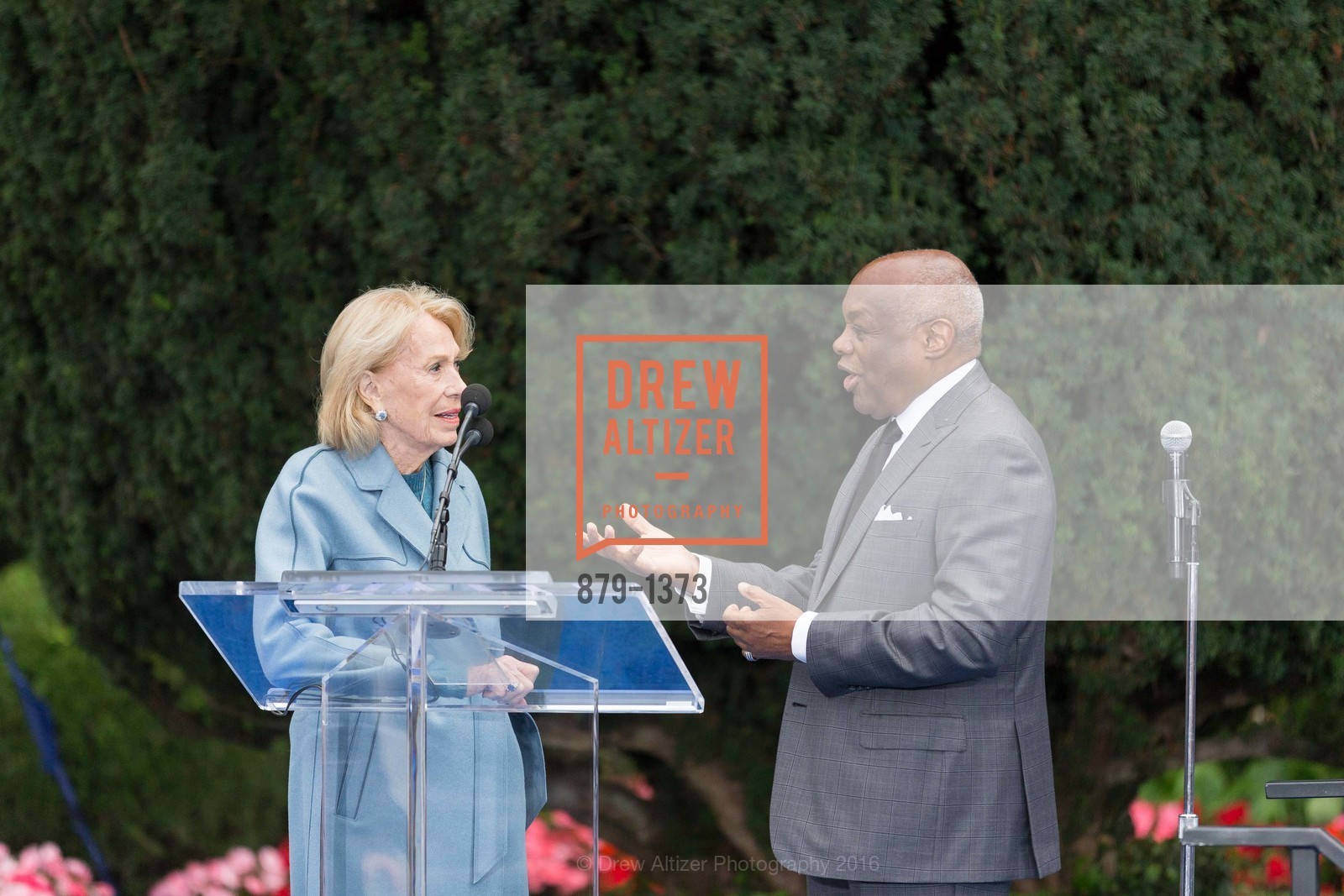 Charlotte Shultz, Willie Brown, Public Dedication & Unveiling for Tony Bennett Commemorative Statue, Fairmont, August 19th, 2016, Photo #879-1373 Charlotte Shultz, Willie Brown, Photo #879-1373