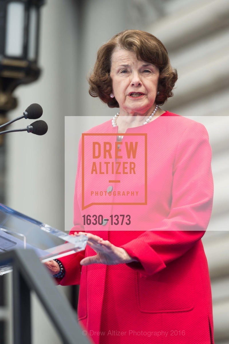 Dianne Feinstein, Photo #1630-1373