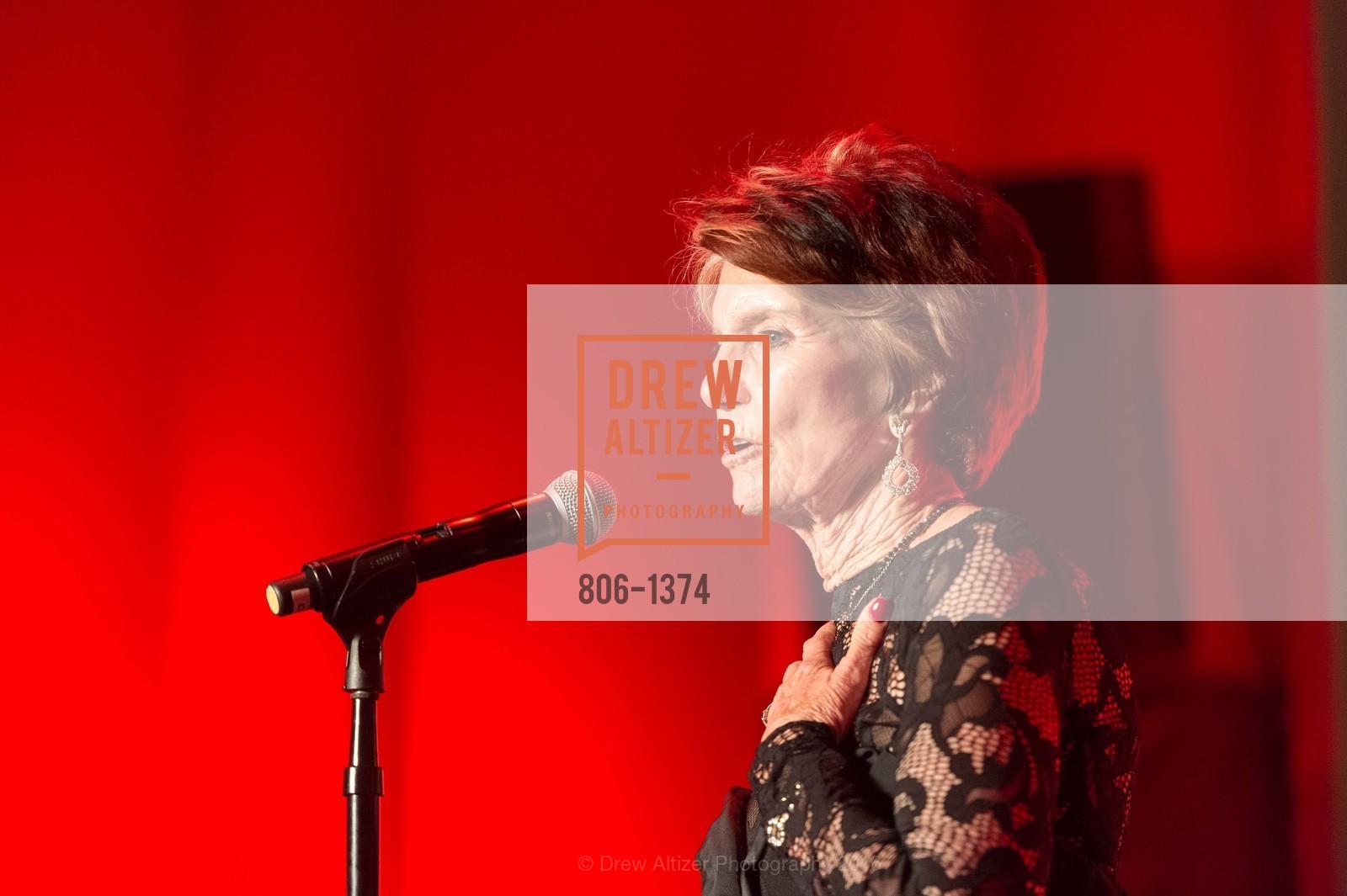 Judy Guggenhime, Tony Bennett Benefit Dinner and Concert, Fairmont, Venetian Room, August 20th, 2016, Photo #806-1374 Judy Guggenhime, Photo #806-1374