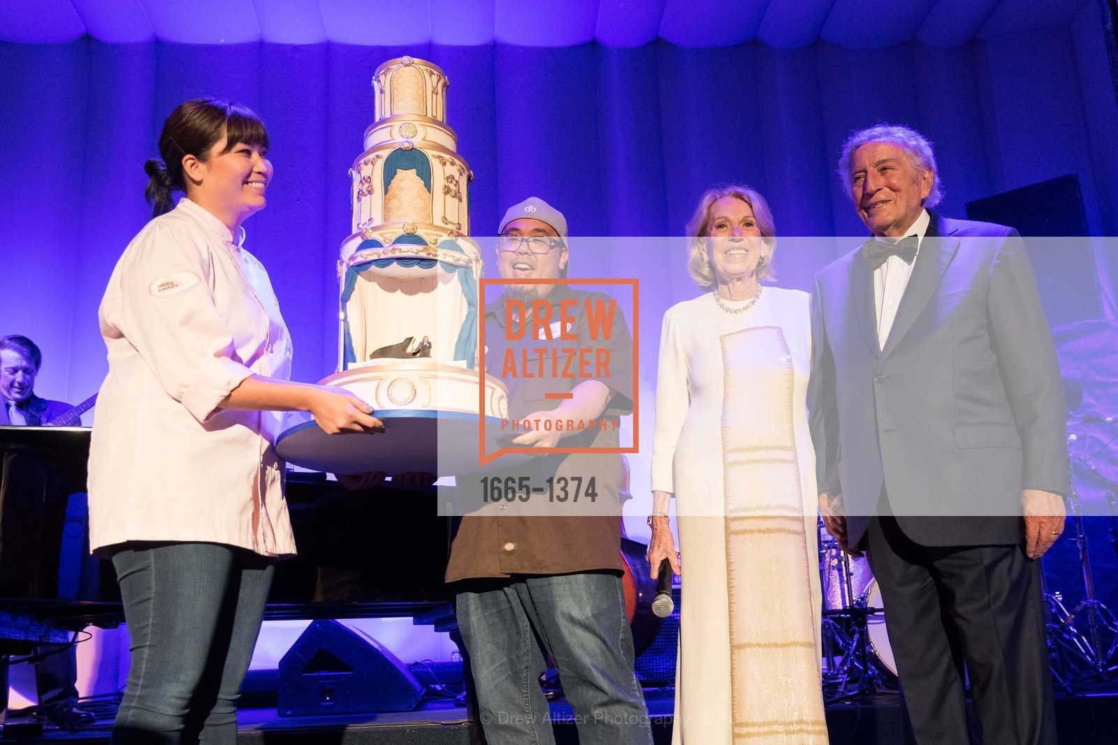 Charlotte Shultz, Tony Bennett, Tony Bennett Benefit Dinner and Concert, San Francisco. San Francisco, July 21st, 2023, Photo #1665-1374 Charlotte Shultz, Tony Bennett, Photo #1665-1374