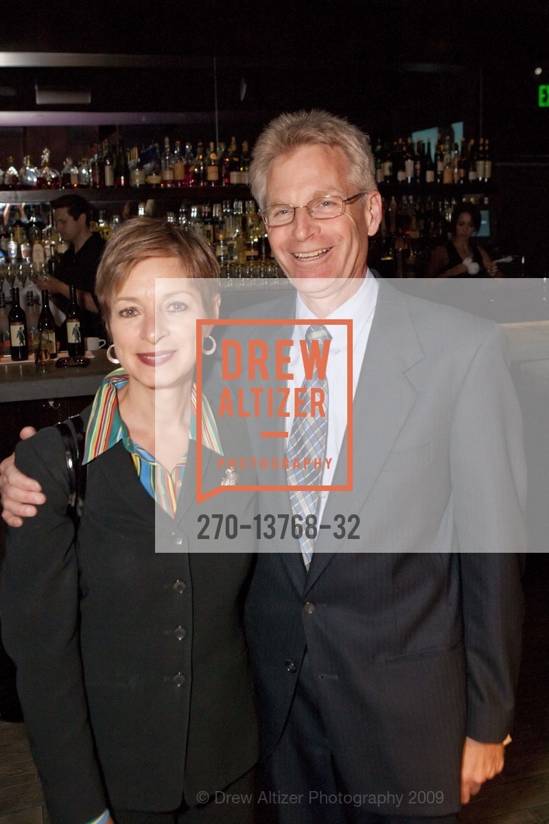 Kathy Bella, Jay Harris, MATRIX In Our Shoes, US, October 7th, 2009, Photo #270-13768-32 Kathy Bella, Jay Harris, Photo #270-13768-32