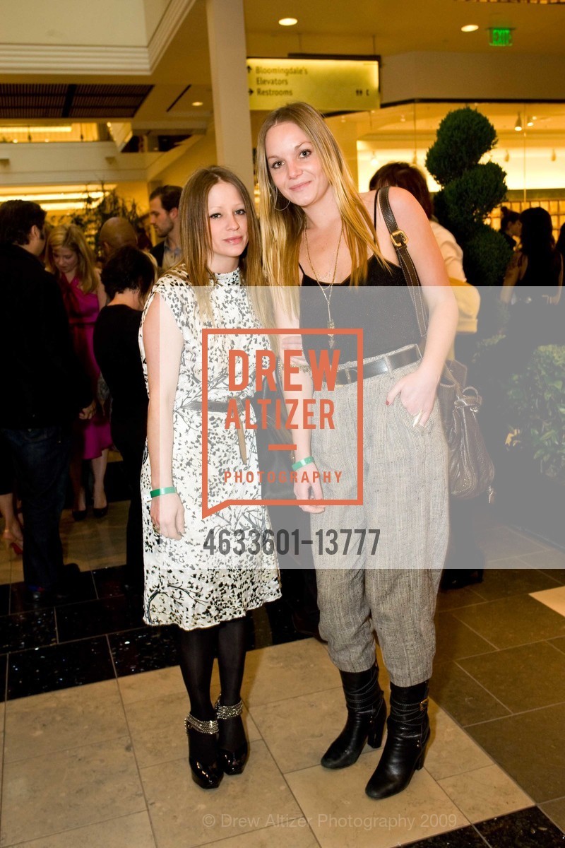 Rachel Lena Esterline, MacKenzie Burdick, Edition By Banana Republic VIP Launch Party, US, May 15th, 2009, Photo #4633601-13777 Rachel Lena Esterline, MacKenzie Burdick, Photo #4633601-13777