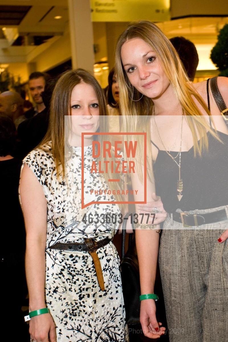Rachel Lena Esterline, MacKenzie Burdick, Edition By Banana Republic VIP Launch Party, US, May 15th, 2009, Photo #4633603-13777 Rachel Lena Esterline, MacKenzie Burdick, Photo #4633603-13777