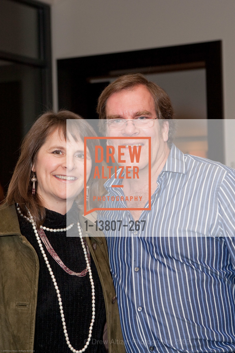Randi Hutchinson, Jim Hutchinson, Photo #1-13807-267