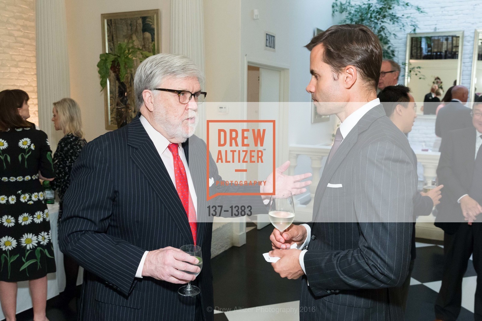 Charles Osthimer, Brooke Hazelton, Christie's Reagan Reception SF, Villa Taverna, August 22nd, 2016, Photo #137-1383 Charles Osthimer, Brooke Hazelton, Photo #137-1383