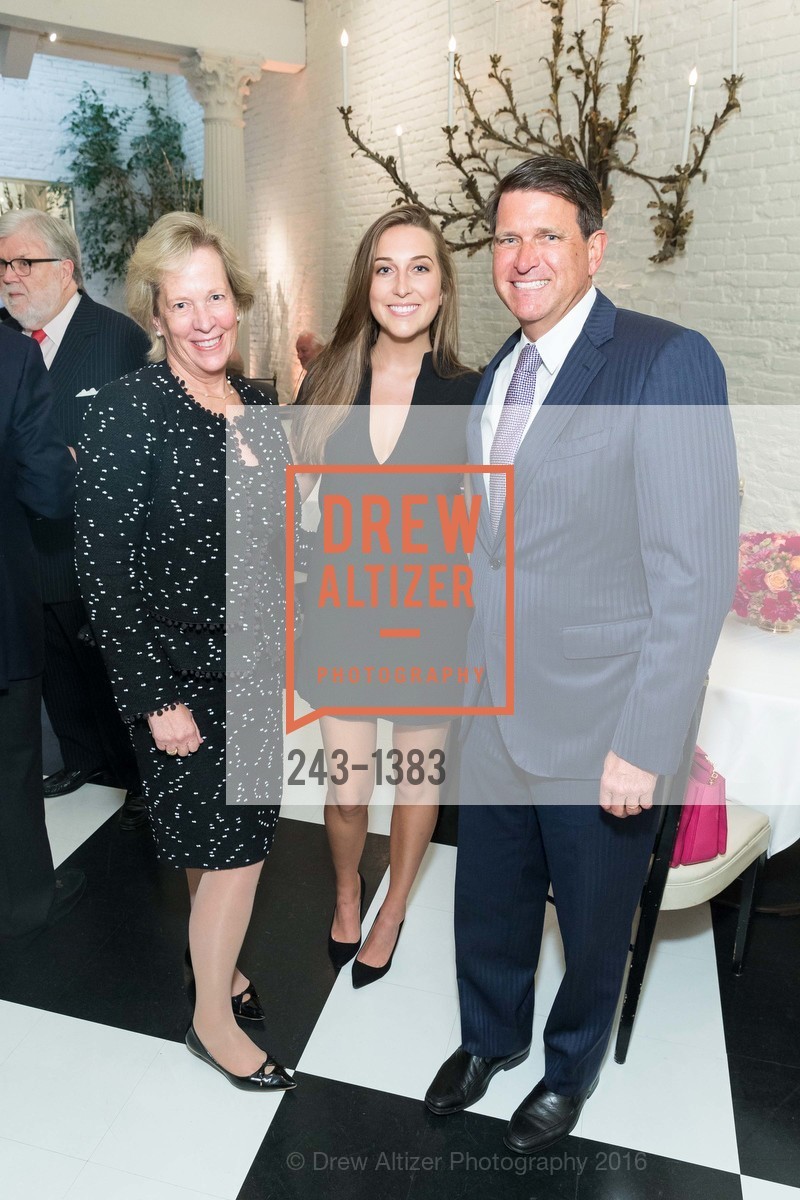 Lynn Poole, Sara Poole, Edward Poole, Christie's Reagan Reception SF, Villa Taverna, August 22nd, 2016, Photo #243-1383 Lynn Poole, Sara Poole, Edward Poole, Photo #243-1383