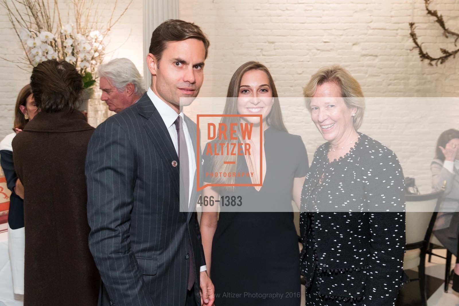 Brooke Hazelton, Sara Poole, Lynn Poole, Christie's Reagan Reception SF, Villa Taverna, August 22nd, 2016, Photo #466-1383 Brooke Hazelton, Sara Poole, Lynn Poole, Photo #466-1383