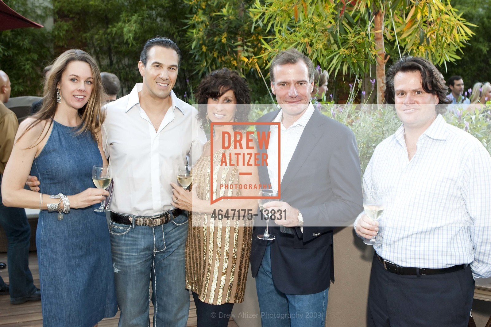 Diana Rader, Jeff Cisselman, Carrie Assaf, Alan Morcos, LEVI'S Party In Honor of www.GiveThemHopeNow.org, US, September 16th, 2009, Photo #4647175-13831 Diana Rader, Jeff Cisselman, Carrie Assaf, Alan Morcos, Photo #4647175-13831