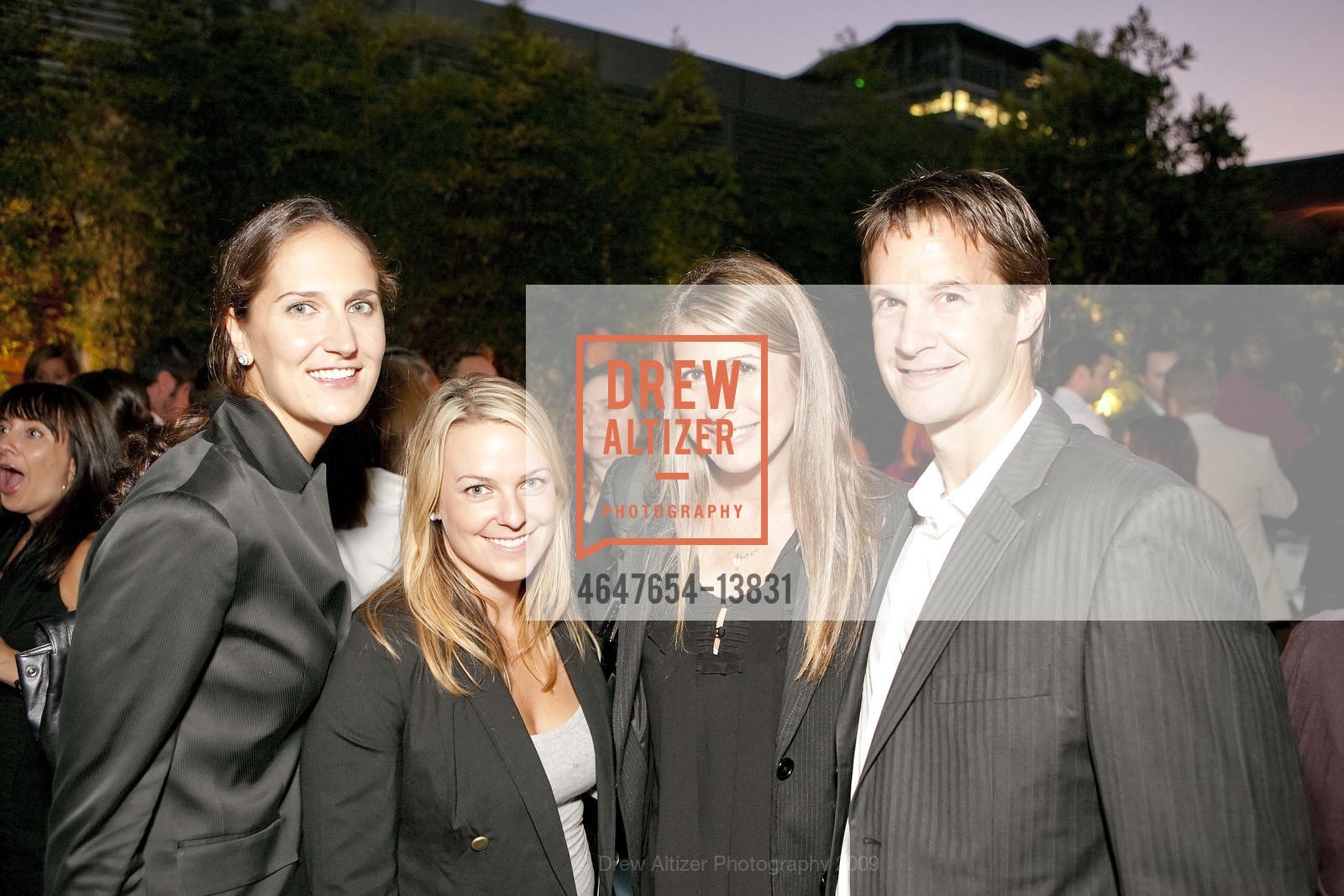 Adrianna Cox, Jill Markey, Sarah Habermann, Brett Habermann, LEVI'S Party In Honor of www.GiveThemHopeNow.org, US, September 16th, 2009, Photo #4647654-13831 Adrianna Cox, Jill Markey, Sarah Habermann, Brett Habermann, Photo #4647654-13831