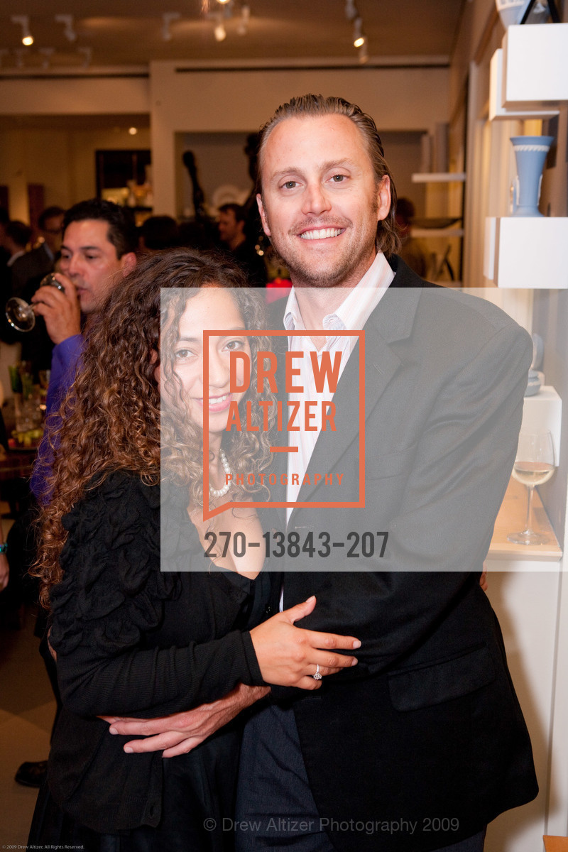 Jessica Zavala, Michael Banks, GUMPS Hosts A Kickoff Party for DINING BY DESIGN, US, October 23rd, 2009, Photo #270-13843-207 Jessica Zavala, Michael Banks, Photo #270-13843-207