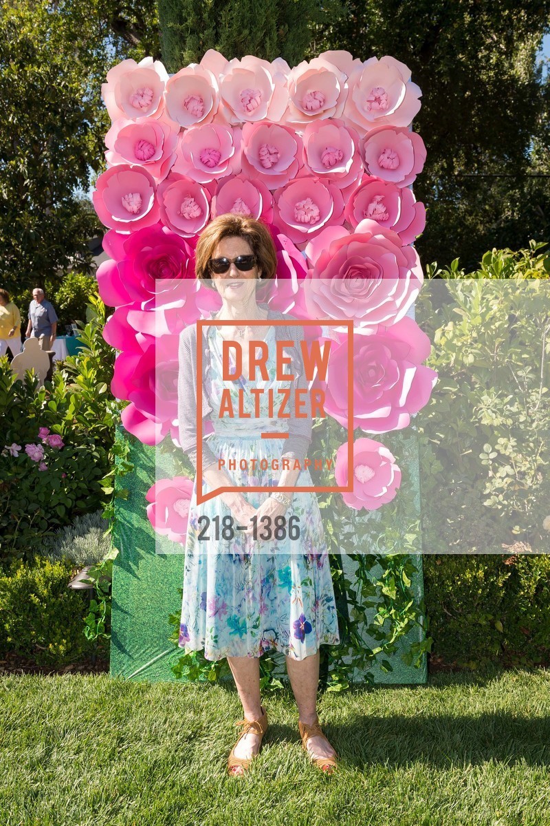 Marilyn Simonetti, Auxiliary of Court Appointed Special Advocates (CASA) of San Mateo County Annual Garden Party, Private Garden in Hillsborough. 125 El Cerrito Avenue, August 28th, 2016, Photo #218-1386 Marilyn Simonetti, Photo #218-1386