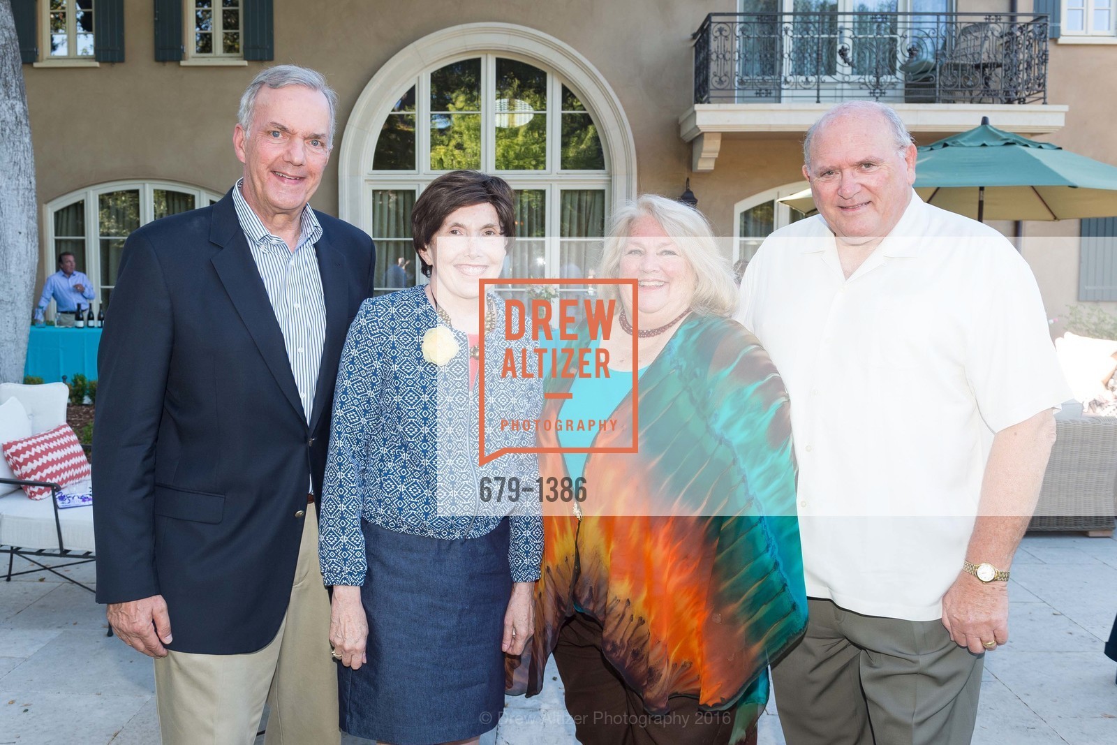 John Stephenson, Judy Stephenson, Linnell Binn, Bob Binn, Photo #679-1386