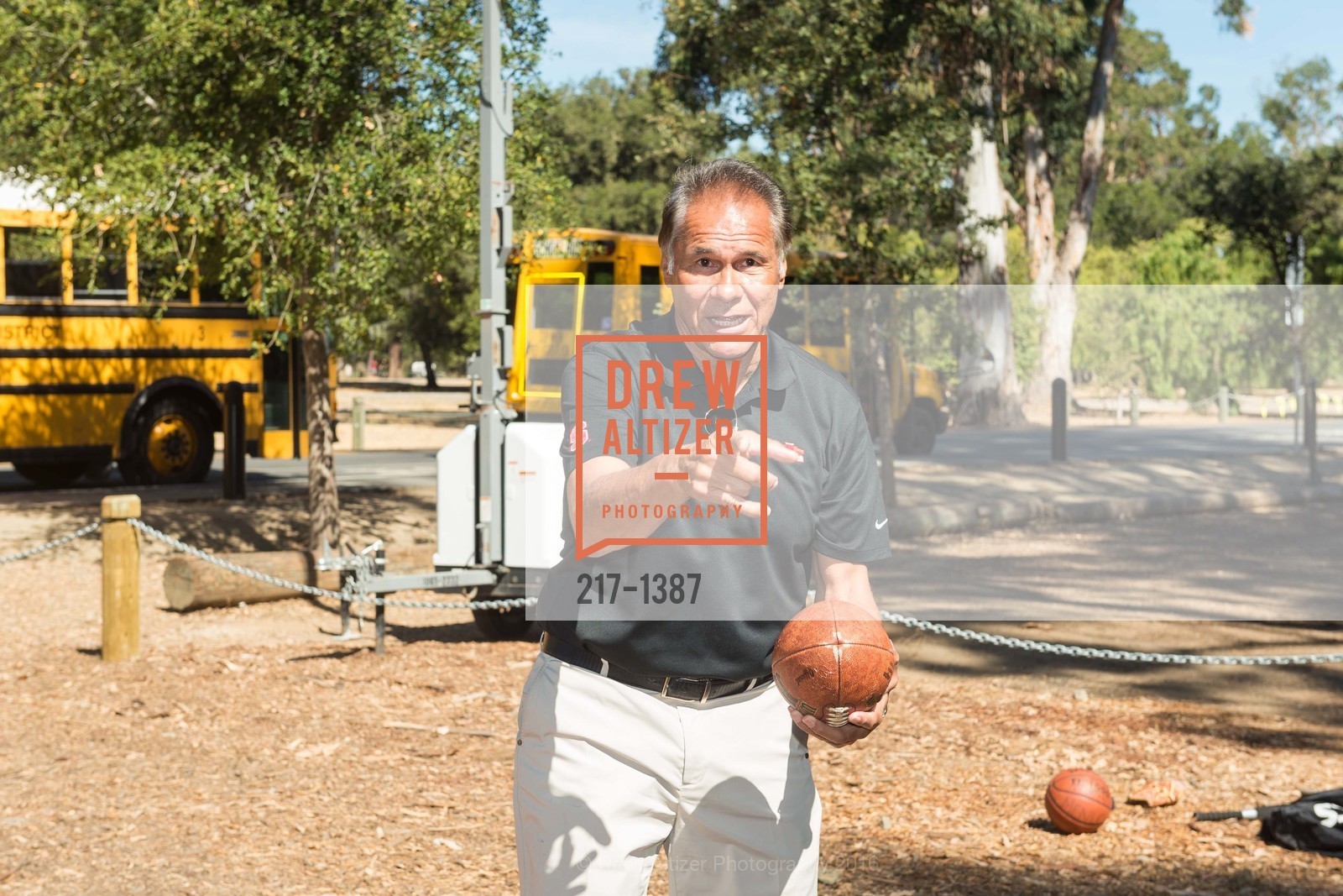 Jim Plunkett, Robert Mitchell Going Away Party Tailgate, Lasuen Picnic Area, September 2nd, 2016, Photo #217-1387 Jim Plunkett, Photo #217-1387