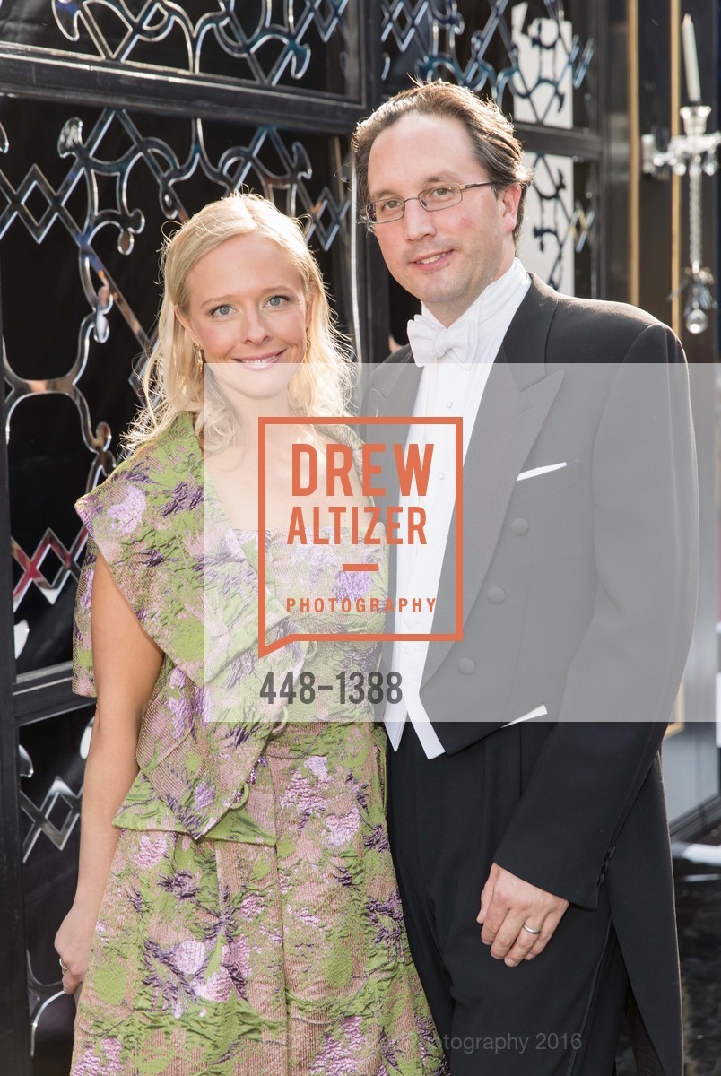 Kate Shilvock, Matthew Shilvock, Opera Ball 2016: La Revolution et L’Amour, War Memorial Opera House, September 9th, 2016, Photo #448-1388 Kate Shilvock, Matthew Shilvock, Photo #448-1388
