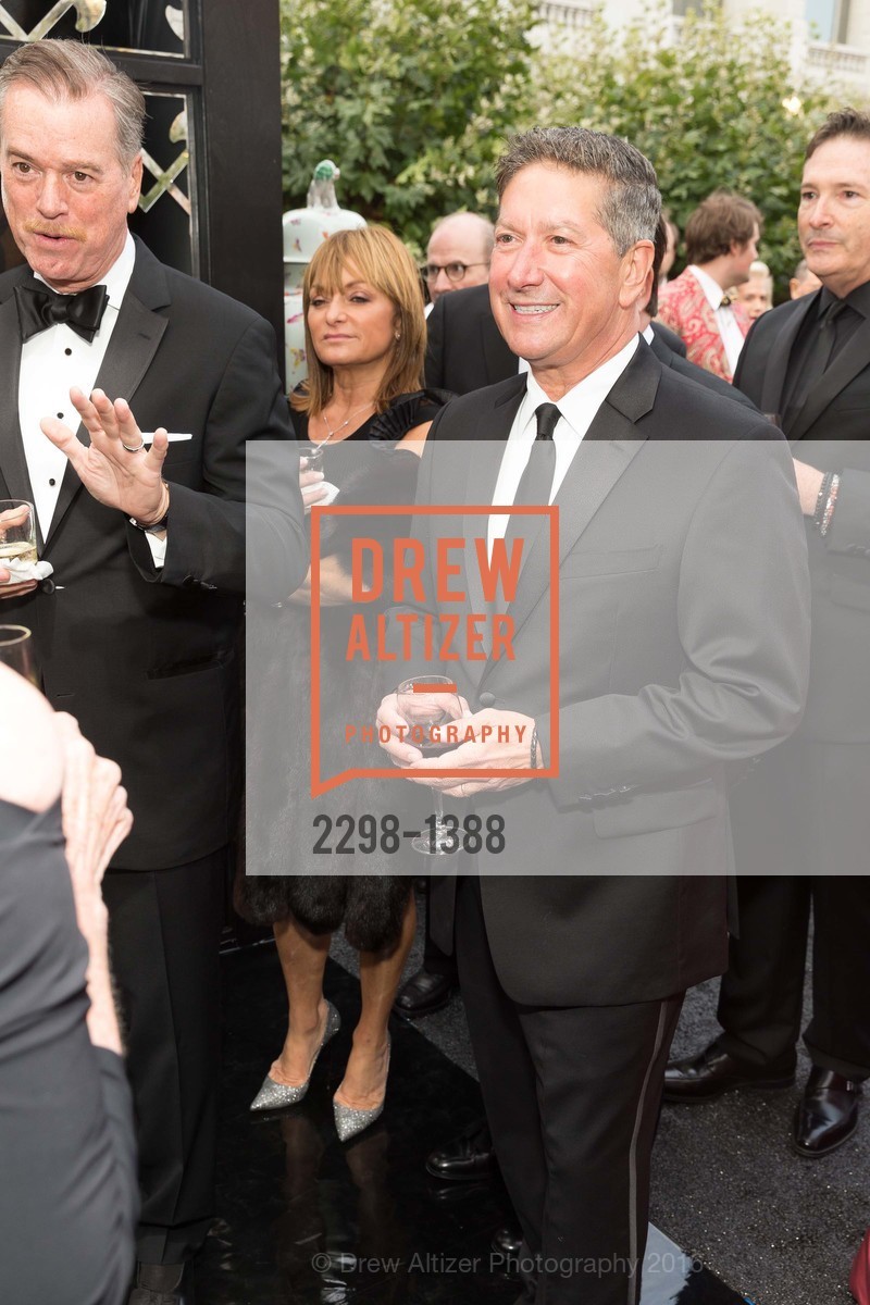 Randy Reynoso, Joe D'Alessandro, Opera Ball 2016: La Revolution et L’Amour, War Memorial Opera House, September 9th, 2016, Photo #2298-1388 Randy Reynoso, Joe D'Alessandro, Photo #2298-1388