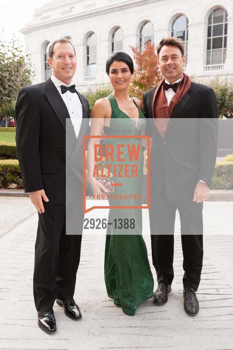 David Blumberg, Afsaneh Akhtari, Michel Armand, Opera Ball 2016: La Revolution et L’Amour, War Memorial Opera House, September 9th, 2016, Photo #2926-1388 David Blumberg, Afsaneh Akhtari, Michel Armand, Photo #2926-1388