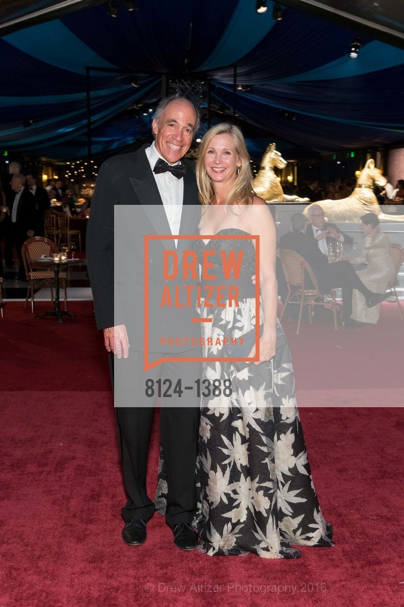 Jim Labe, Courtney Labe, Opera Ball 2016: La Revolution et L’Amour, War Memorial Opera House, September 9th, 2016, Photo #8124-1388 Jim Labe, Courtney Labe, Photo #8124-1388