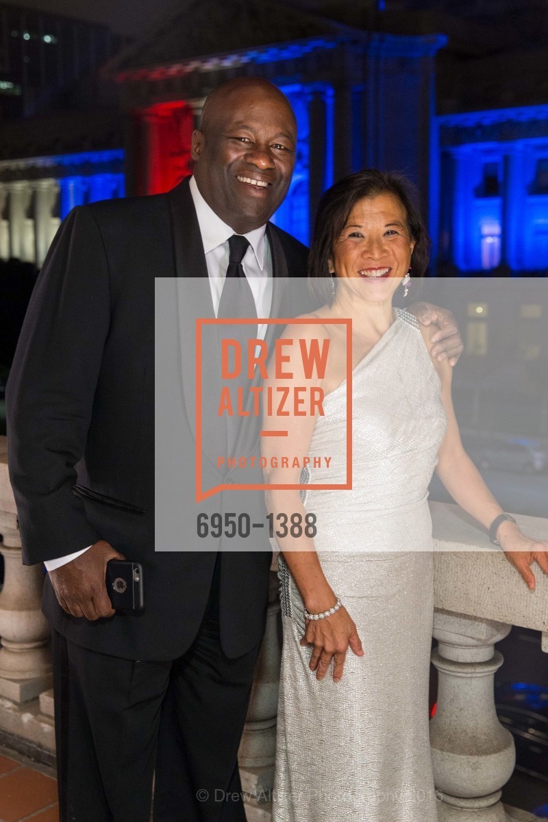 Dennis Franklin, Melinda Yee Franklin, Opera Ball 2016: La Revolution et L’Amour, War Memorial Opera House, September 9th, 2016, Photo #6950-1388 Dennis Franklin, Melinda Yee Franklin, Photo #6950-1388