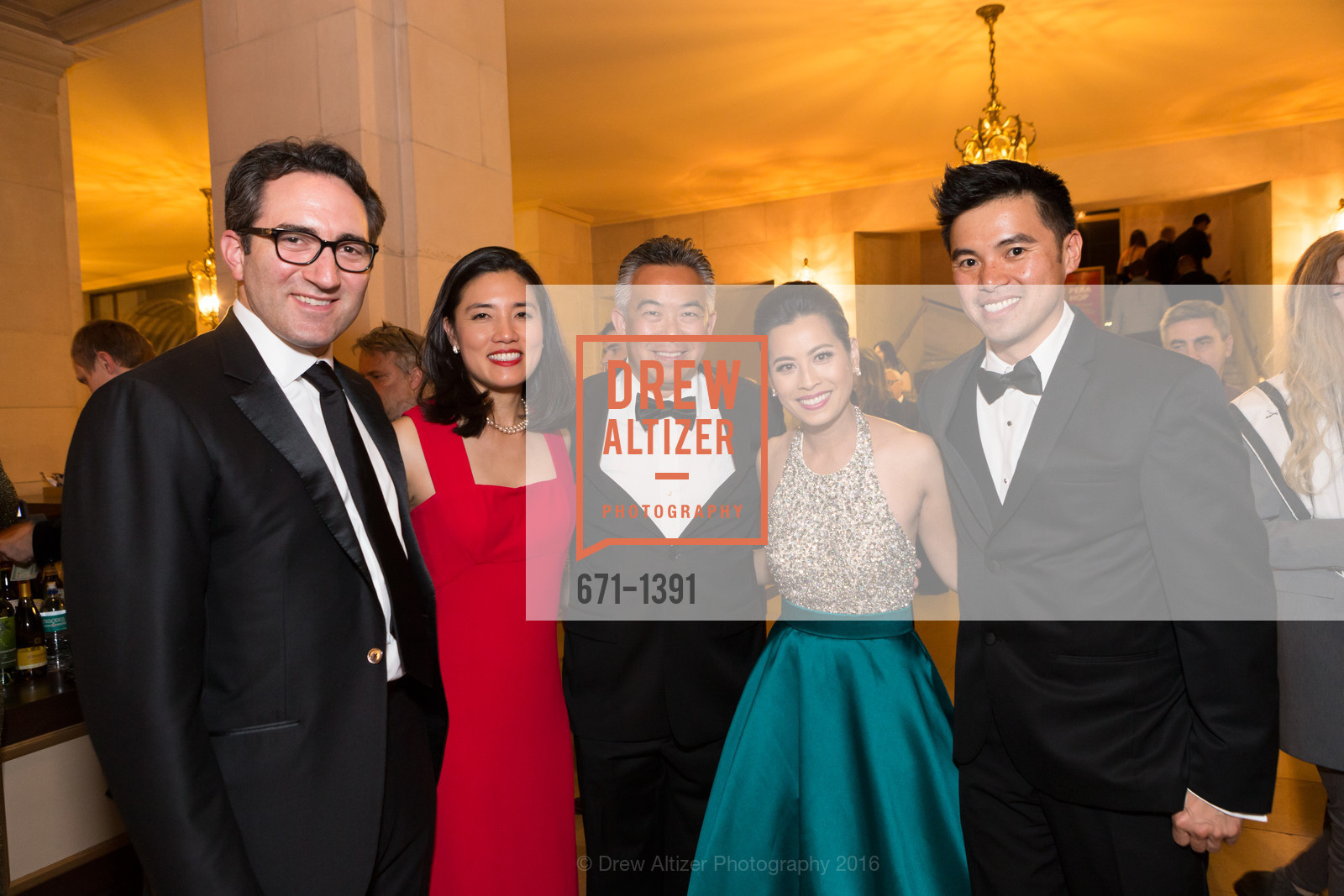 Chris Cukor, Nina Wang, Rod Chu, Le Chu, Garrin Wong, BRAVO! Club Gala, Opera House. 301 Van Ness, September 9th, 2016, Photo #671-1391 Chris Cukor, Nina Wang, Rod Chu, Le Chu, Garrin Wong, Photo #671-1391