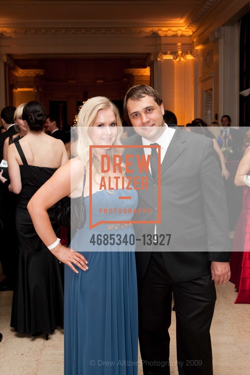 Matilda Regan, Pavel Okunev, Spinsters of San Francisco 80th Anniversary Gala, US, December 6th, 2009, Photo #4685340-13927 Matilda Regan, Pavel Okunev, Photo #4685340-13927