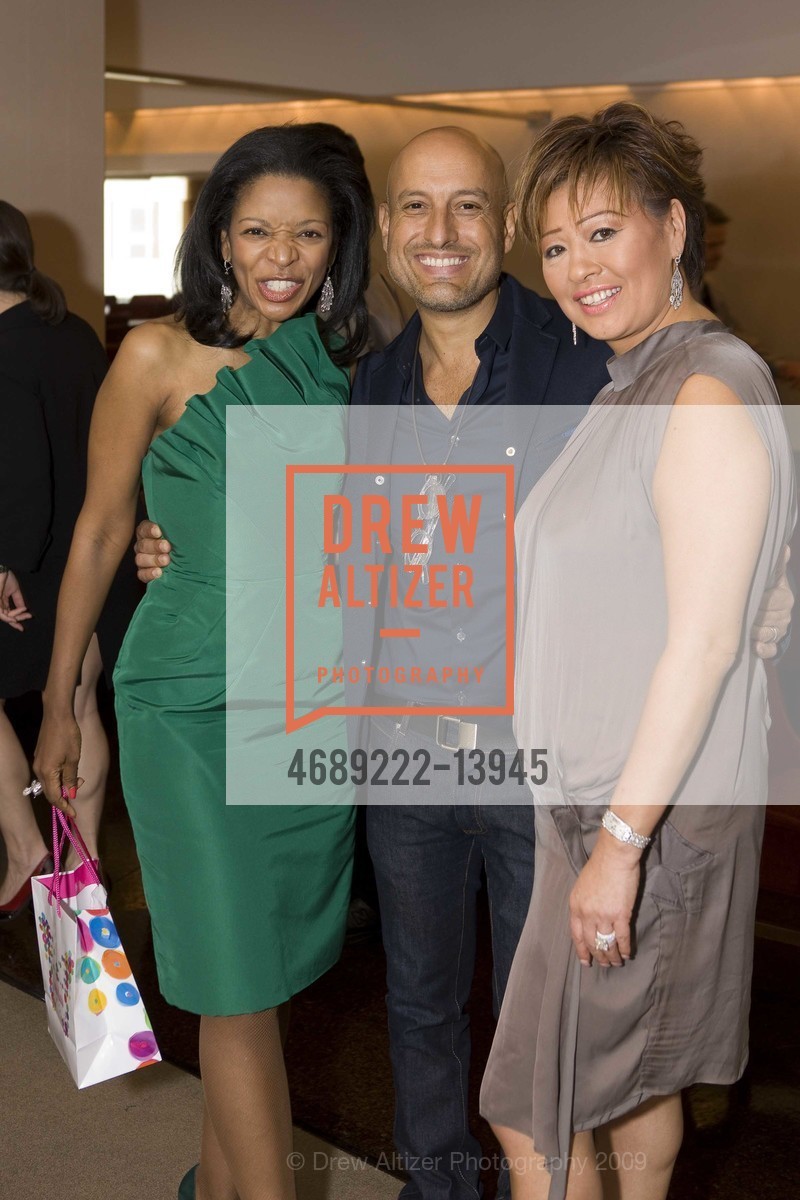 Pamela Joyner, Angel Sanchez, Rosalina Lydster, PAMELA JOYNER Hosts Luncheon for Designer ANGEL SANCHEZ at Neiman Marcus, US, May 17th, 2009, Photo #4689222-13945 Pamela Joyner, Angel Sanchez, Rosalina Lydster, Photo #4689222-13945