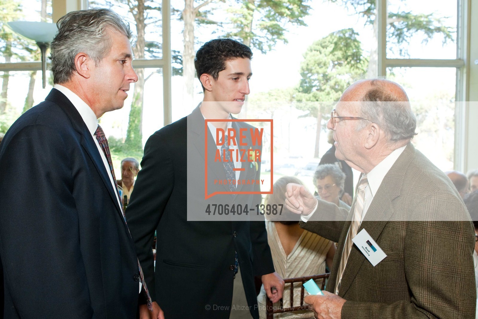 Ken Feldman, Eric Feldman, Bud Steinberg, Jewish Community Federation's Diller Teen Tikkun Olam Awards, US, September 1st, 2009, Photo #4706404-13987 Ken Feldman, Eric Feldman, Bud Steinberg, Photo #4706404-13987