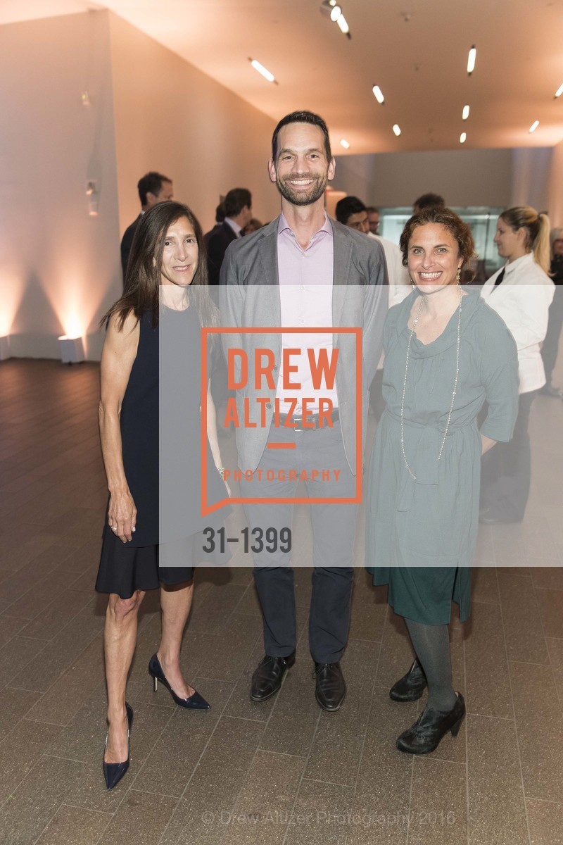 Lisa Podos, Matthew Tiews, Jill D'Alessandro, de Young cocktail reception for Bay Area Cultural Leaders, de Young Museum, September 12th, 2016, Photo #31-1399 Lisa Podos, Matthew Tiews, Jill D'Alessandro, Photo #31-1399