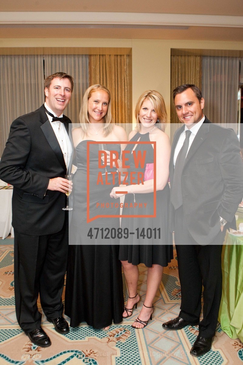Brendan Devlin, Liz Batus, Pamela Anderson, Travis Allan, Raphael House Gala, US, May 15th, 2009, Photo #4712089-14011 Brendan Devlin, Liz Batus, Pamela Anderson, Travis Allan, Photo #4712089-14011