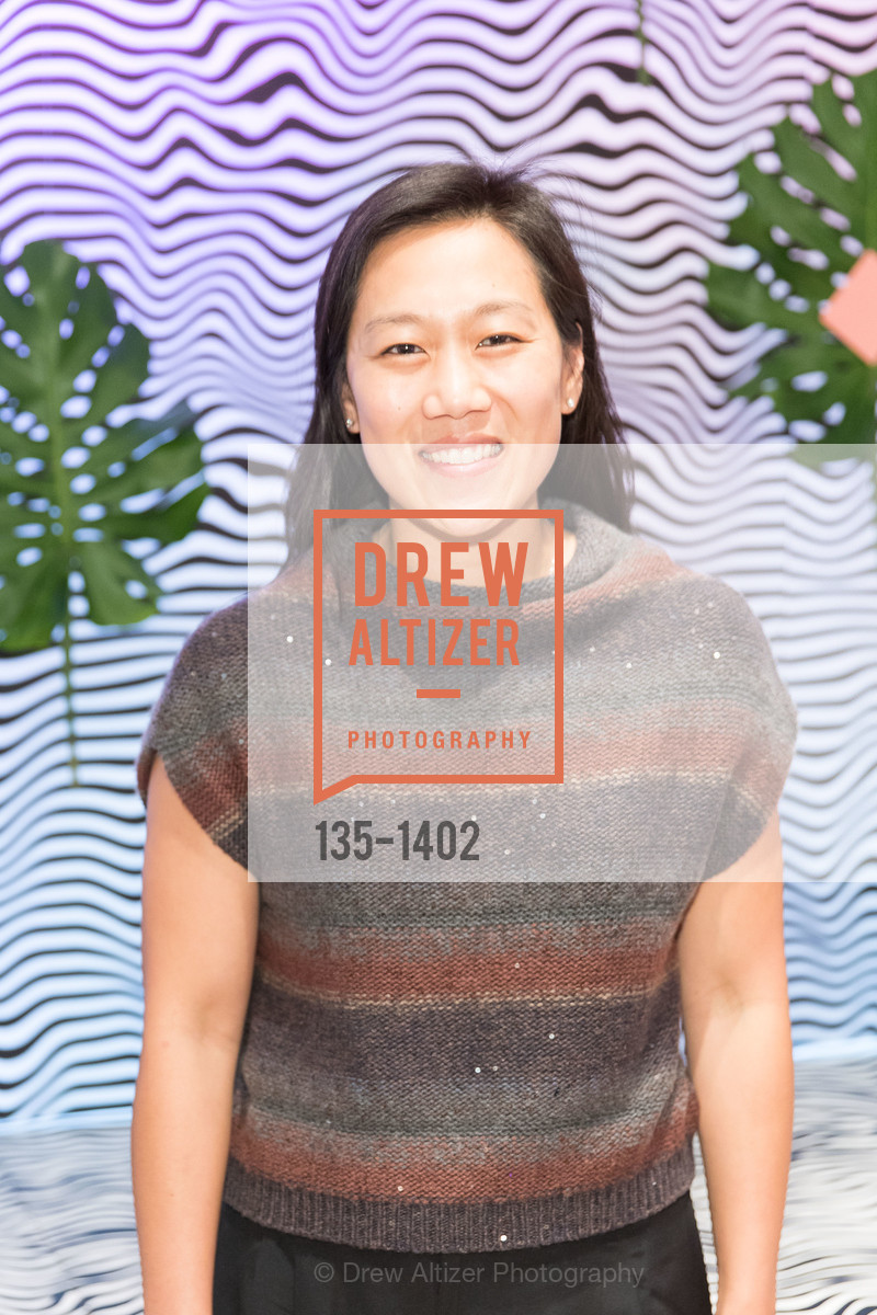 Priscilla Zuckerberg, Photo #135-1402
