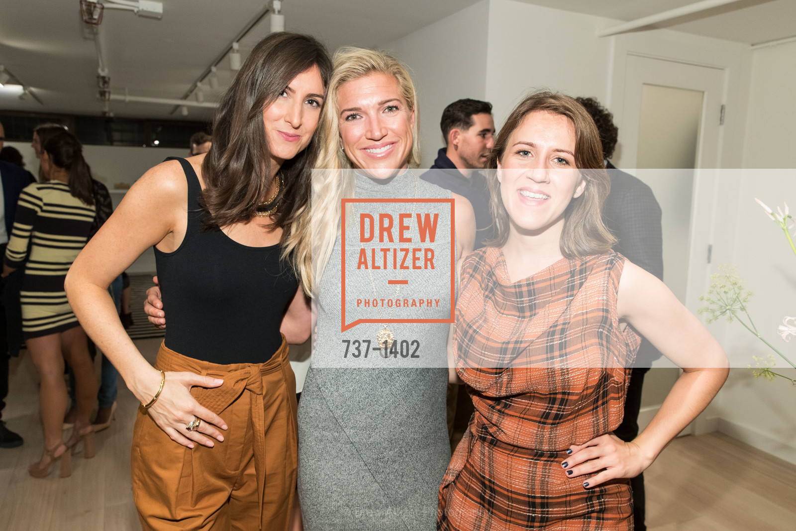 Andrea Funsten, Jacquellin Hall, Clara Brennen, PIA Opening Party, 414 Jackson Street. 414 Jackson Street, Photo #737-1402 Andrea Funsten, Jacquellin Hall, Clara Brennen, Photo #737-1402