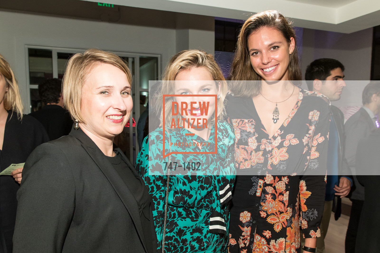 Maghan McDowell, Kristine Elbinger, Kristin Elvinger, PIA Opening Party, 414 Jackson Street. 414 Jackson Street, Photo #747-1402 Maghan McDowell, Kristine Elbinger, Kristin Elvinger, Photo #747-1402