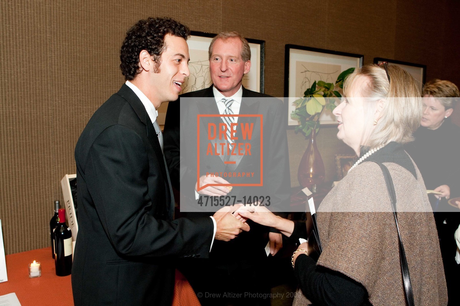 Eric Garthoffner, Joe Roberson, Dorothy Mondavi, CRUSH THE SILENCE at The Four Seasons Hotel Palo Alto, US, October 25th, 2009, Photo #4715527-14023 Eric Garthoffner, Joe Roberson, Dorothy Mondavi, Photo #4715527-14023