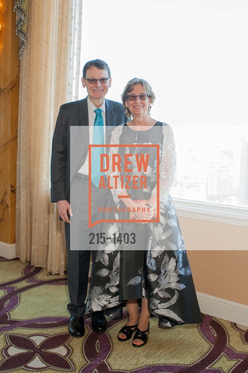 Walter Moos, Susan Miller, American Cancer Society's Discovery Gala, Fairmont, September 17th, 2016, Photo #215-1403 Walter Moos, Susan Miller, Photo #215-1403