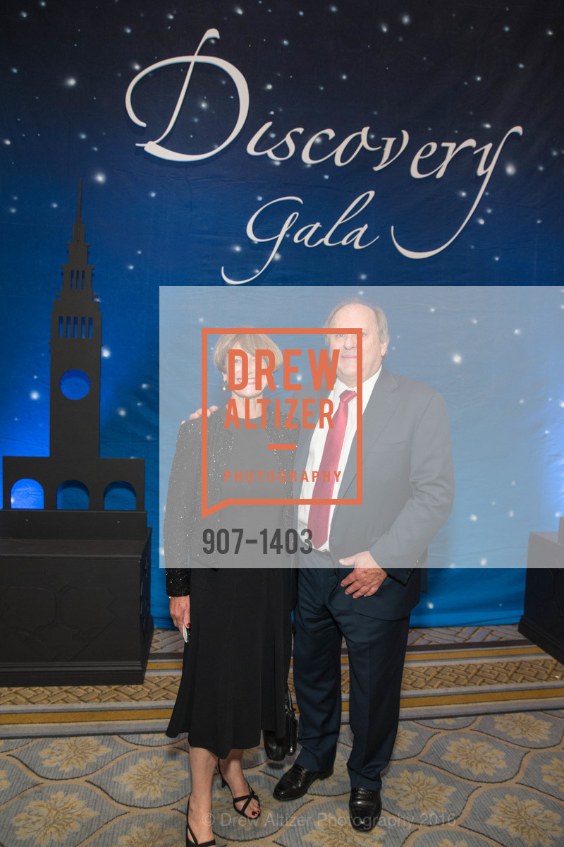 Ginny Rudd, Andrew Rudd, American Cancer Society's Discovery Gala, Fairmont, September 17th, 2016, Photo #907-1403 Ginny Rudd, Andrew Rudd, Photo #907-1403