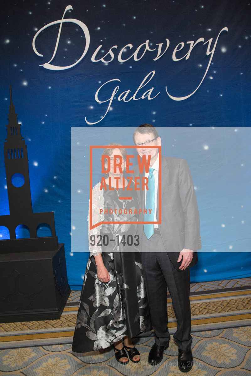 Susan Miller, Walter Moos, American Cancer Society's Discovery Gala, Fairmont, September 17th, 2016, Photo #920-1403 Susan Miller, Walter Moos, Photo #920-1403