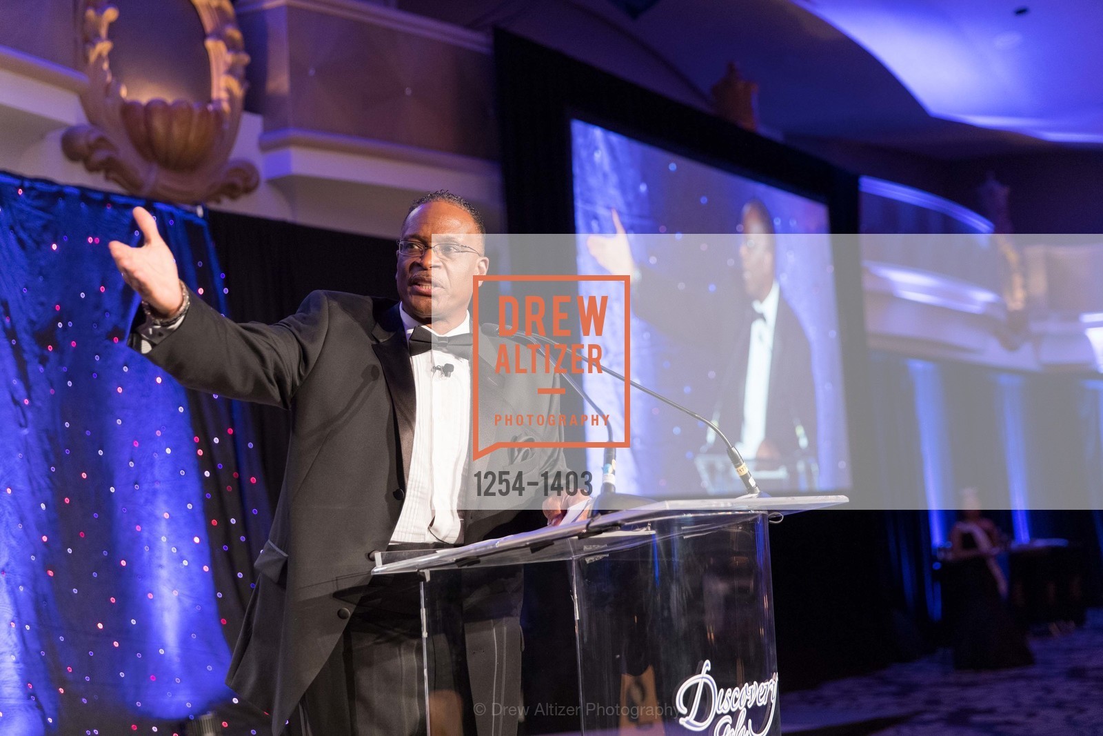 Dave Clark, American Cancer Society's Discovery Gala, Fairmont, Photo #1254-1403 Dave Clark, Photo #1254-1403