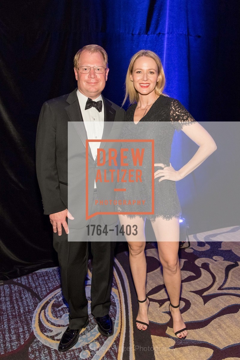 John Hinshaw, Jewel, American Cancer Society's Discovery Gala, Fairmont, Photo #1764-1403 John Hinshaw, Jewel, Photo #1764-1403
