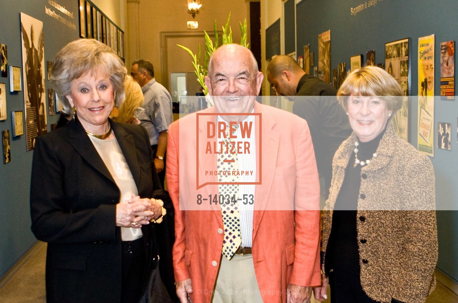 Marie Louise Pratt, Joan Phillip, Museum of Performance & Design Noel Coward Exhibit, US, April 21st, 2009, Photo #8-14034-53 Marie Louise Pratt, Joan Phillip, Photo #8-14034-53