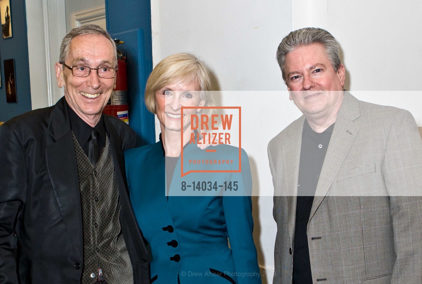Geoffrey Johnson, Chris Mattison, Craig Slaight, Museum of Performance & Design Noel Coward Exhibit, US, April 21st, 2009, Photo #8-14034-145 Geoffrey Johnson, Chris Mattison, Craig Slaight, Photo #8-14034-145