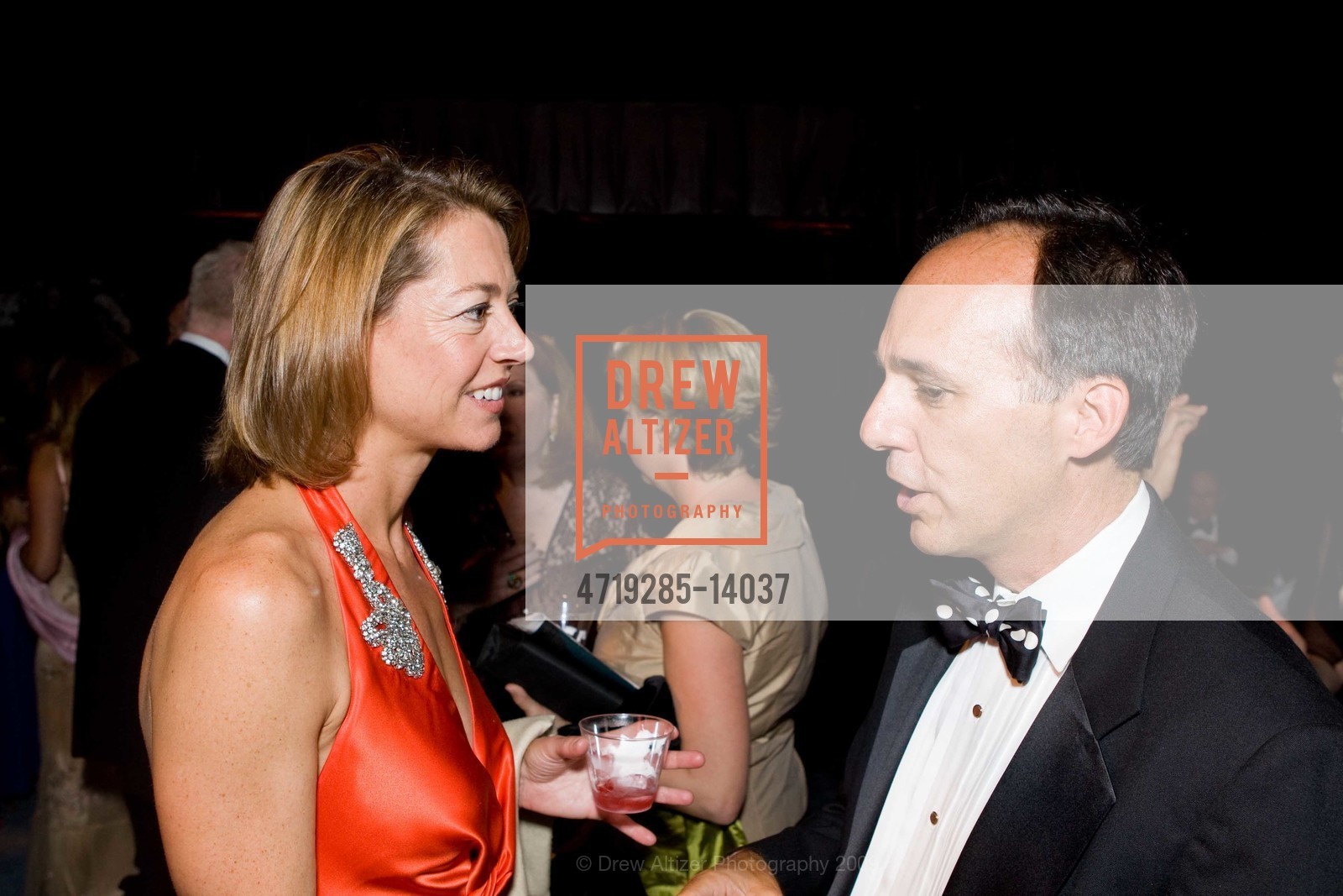 Kimberly Hooker, Jim Sutton, The San Francisco Symphony's 2009 Opening Night PATRONS GALA, US, September 10th, 2009, Photo #4719285-14037 Kimberly Hooker, Jim Sutton, Photo #4719285-14037