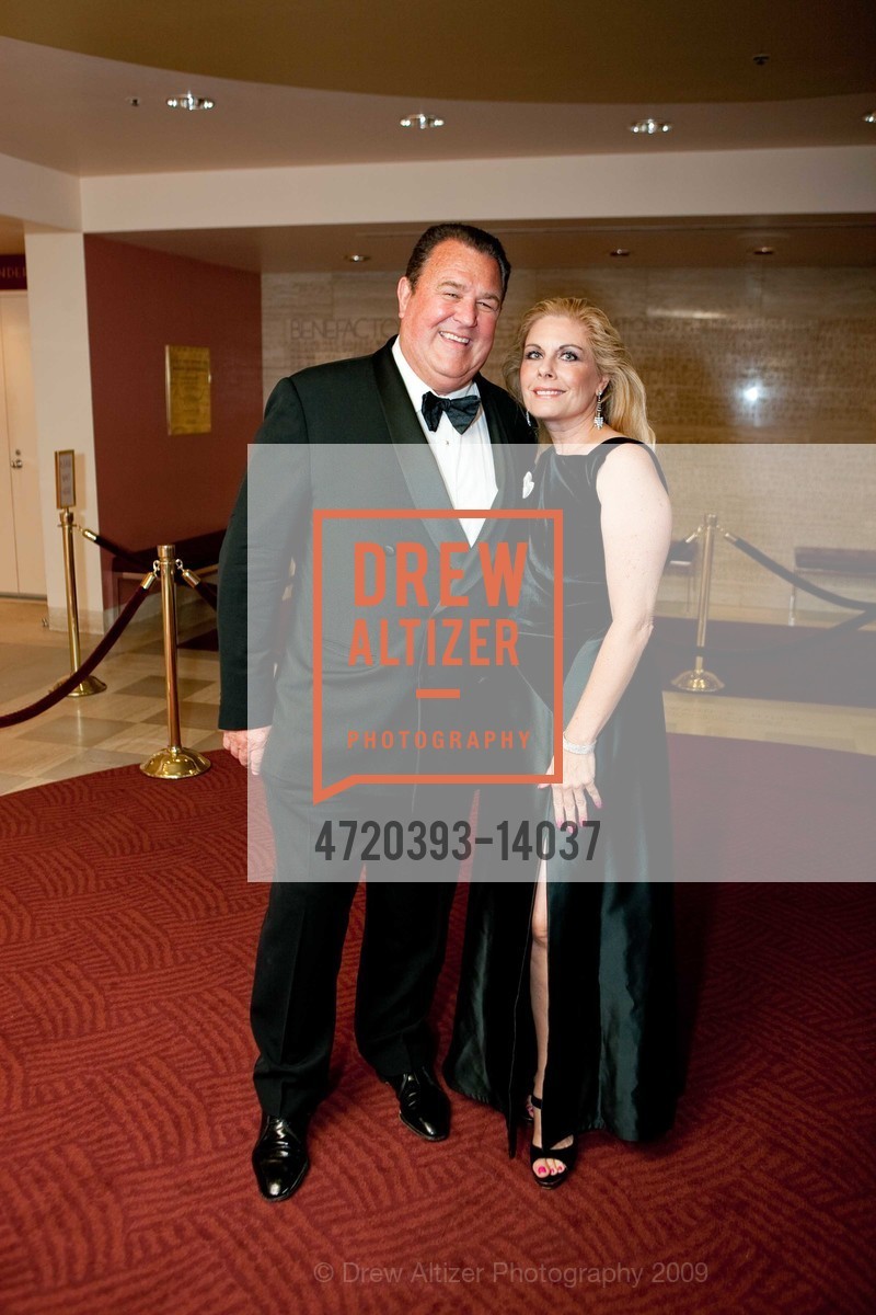 Bill O'Keefe, Jackie Jacoby, The San Francisco Symphony's 2009 Opening Night PATRONS GALA, US, September 10th, 2009, Photo #4720393-14037 Bill O'Keefe, Jackie Jacoby, Photo #4720393-14037