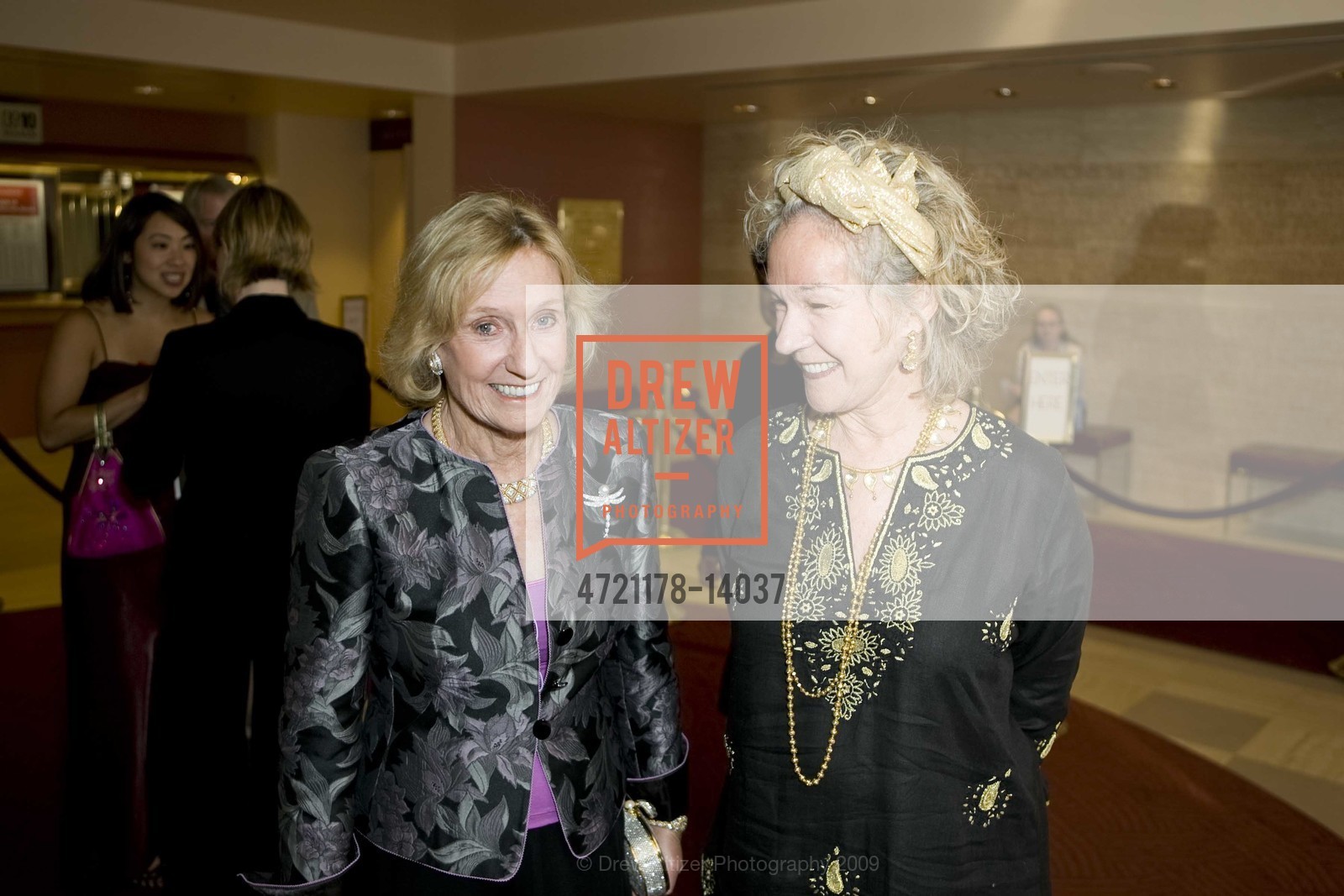 Nancy Bechtle, Susie Tompkins Buell, The San Francisco Symphony's 2009 Opening Night PATRONS GALA, Various, November 6th, 2021, Photo #4721178-14037 Nancy Bechtle, Susie Tompkins Buell, Photo #4721178-14037