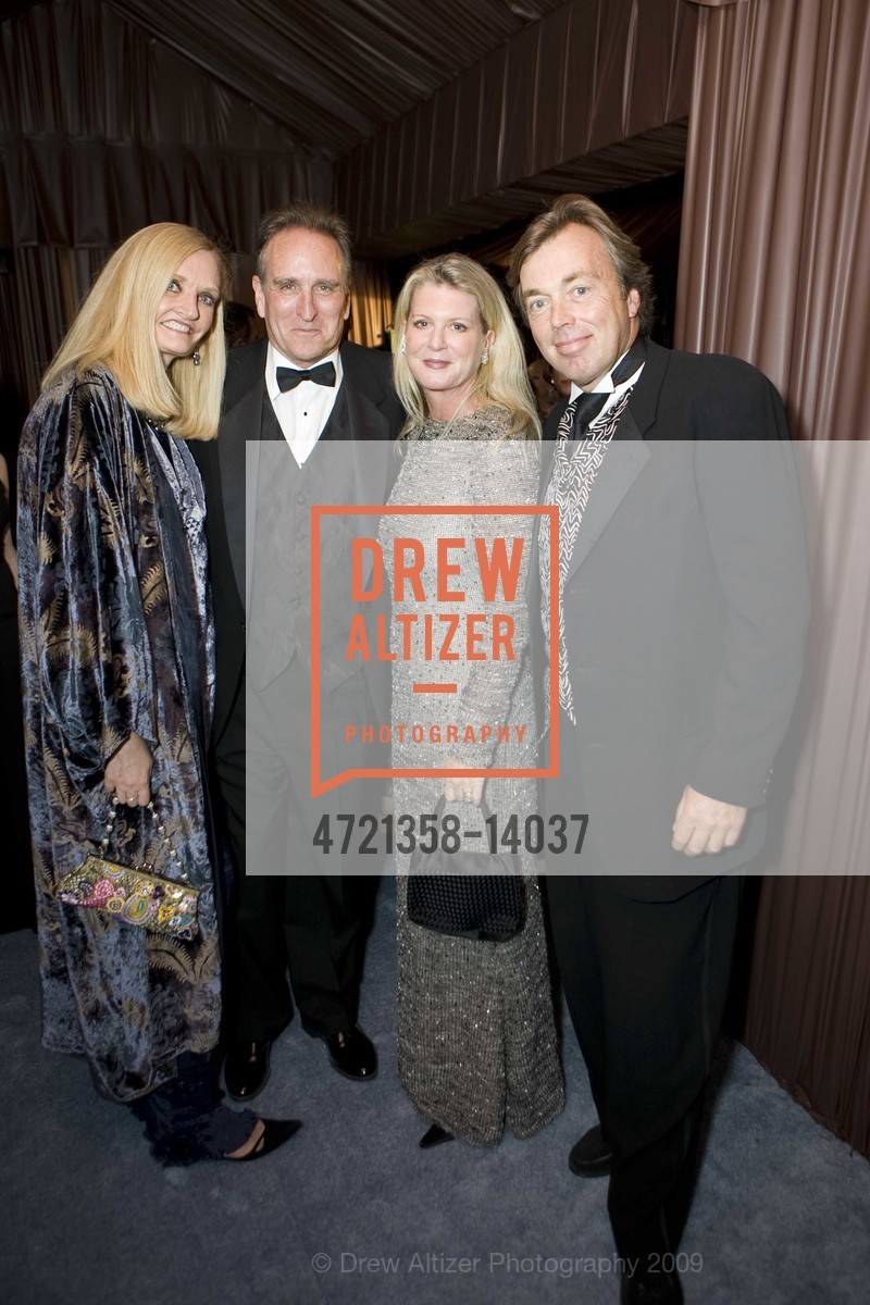 Beth Townsend, Mark Wagoner, Shirley Robinson, The San Francisco Symphony's 2009 Opening Night PATRONS GALA, US, September 10th, 2009, Photo #4721358-14037 Beth Townsend, Mark Wagoner, Shirley Robinson, Photo #4721358-14037