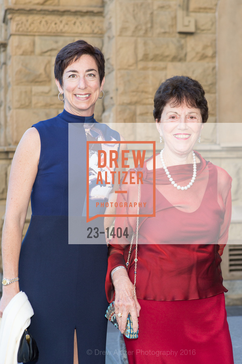 Susan Ellenberg, Maureen Ellenberg, San Jose Museum of Art's Wonder Ball, San Jose Museum of Art. 110 South Market Street San Jose, CA 95113, September 17th, 2016, Photo #23-1404 Susan Ellenberg, Maureen Ellenberg, Photo #23-1404